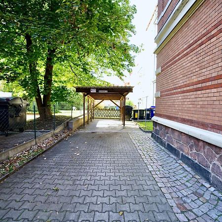 Edler Wohnraum Noble Stadtoase Mit Boxspringbett, Kaffeevollautomat & Parkplatz Zwickau Eksteriør bilde
