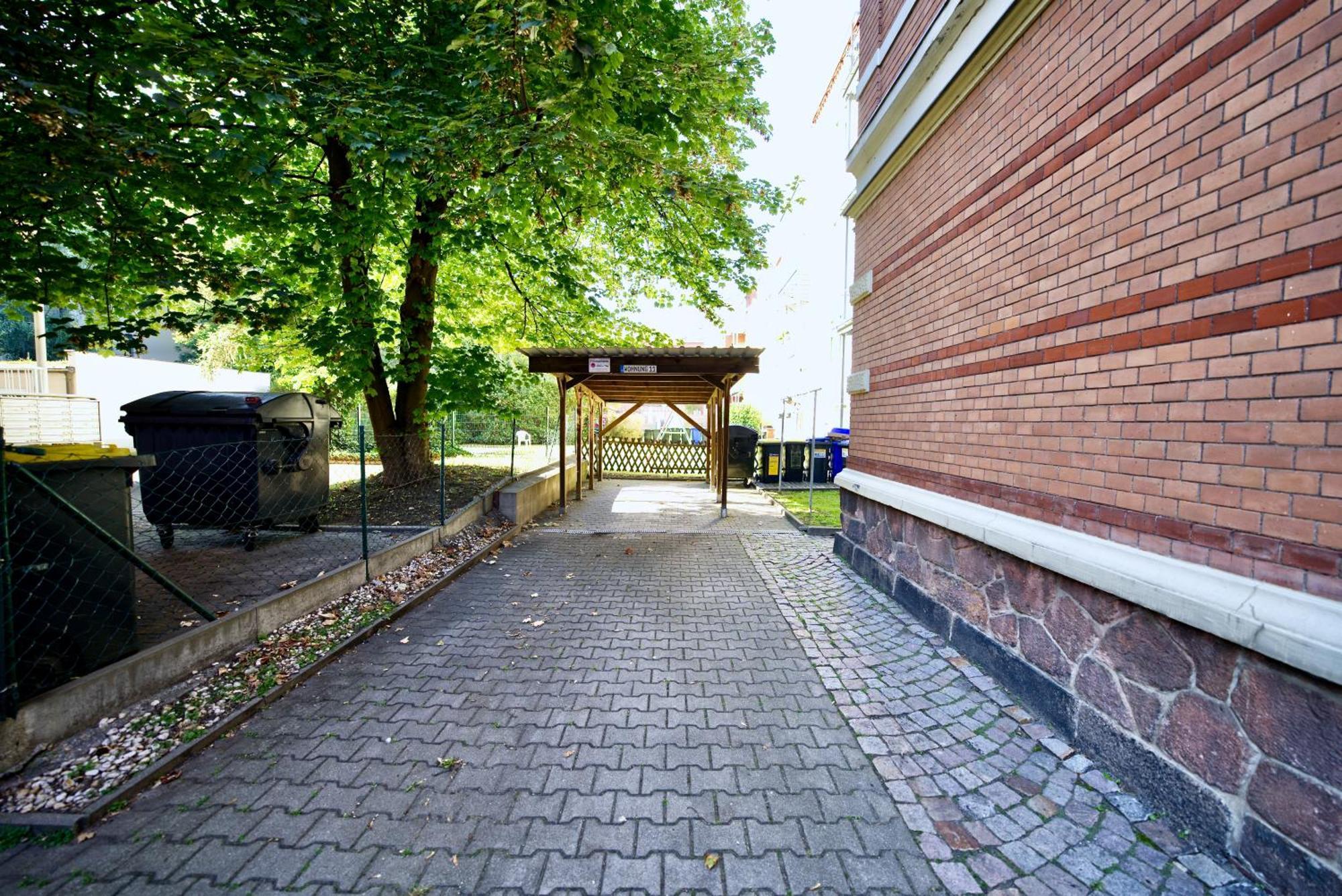 Edler Wohnraum Noble Stadtoase Mit Boxspringbett, Kaffeevollautomat & Parkplatz Zwickau Eksteriør bilde